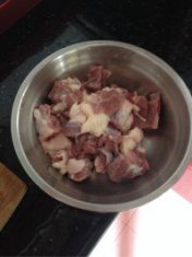 啤酒紅燒鴨的家常做法 香辣的啤酒紅燒鴨怎么做