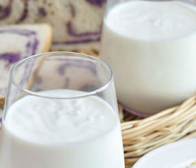 飯后喝酸奶的最佳時間 酸奶什么時候喝比較好