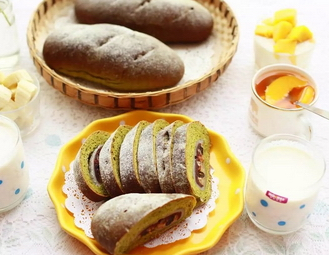 抹茶麻薯夾心軟歐面包的家常做法