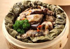 荷葉清蒸甘甜雞的做法視頻