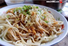 涼面的熱量_四川涼面的做法視頻及調料大全