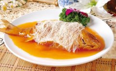 鯉魚(yú)培面的做法視頻