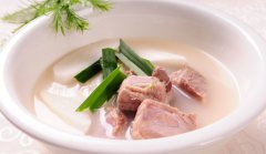 排骨蘿卜湯的做法