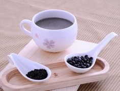 黑豆豆?jié){的做法