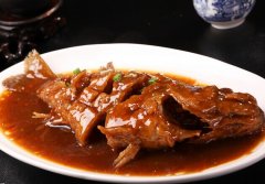 紅燒海鱸魚(yú)的做法