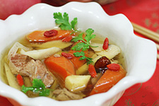 山藥胡蘿卜排骨湯