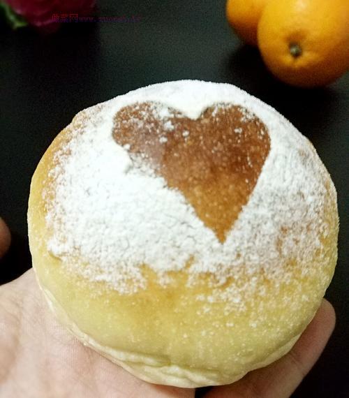 一次發(fā)酵的中種愛心小餐包的做法