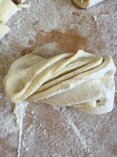 椒鹽花卷的做法