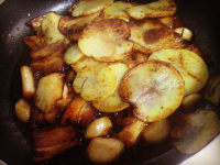 臘肉干鍋土豆片的做法步驟12