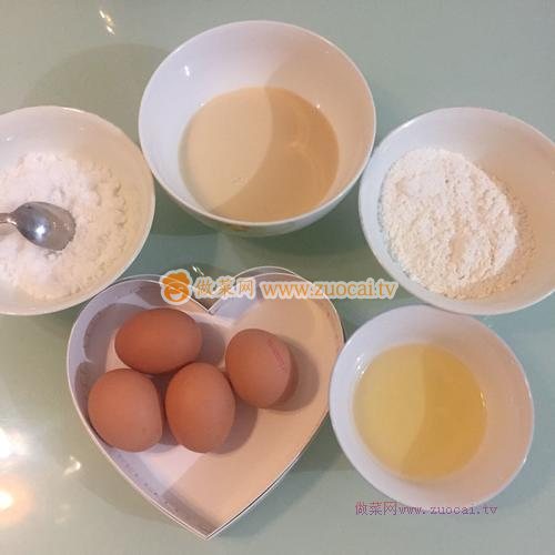 三花淡奶戚風(fēng)蛋糕的做法