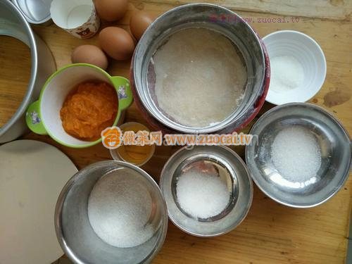 南瓜戚風(fēng)蛋糕的做法