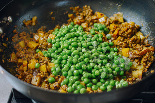 優(yōu)康牛肉 | 異國(guó)風(fēng)情的咖喱豌豆牛肉飯的做法步驟：7