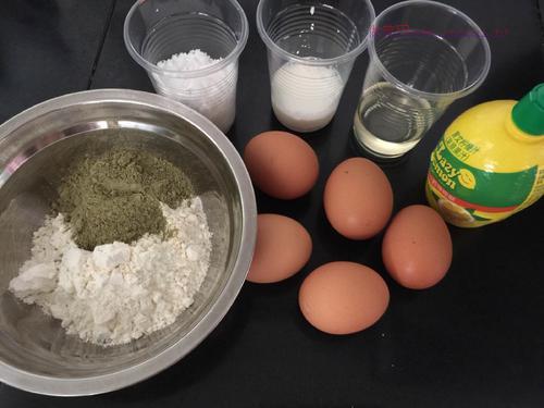 抹茶戚風(fēng)的做法