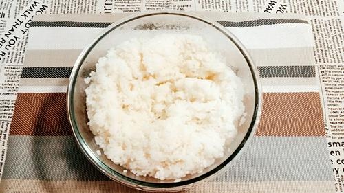 三文魚(yú)壽司的做法