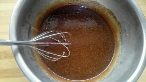 八寸巧克力戚風(fēng)蛋糕的做法