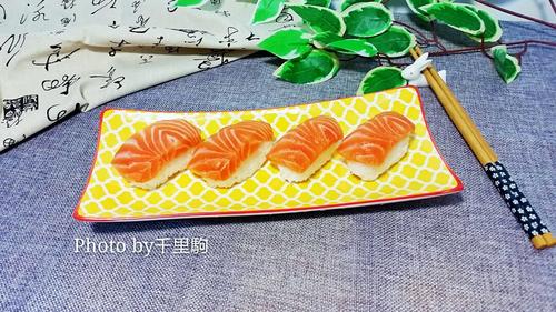 三文魚(yú)壽司的做法