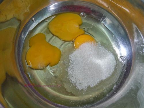 卡仕達(dá)注心蛋糕的做法