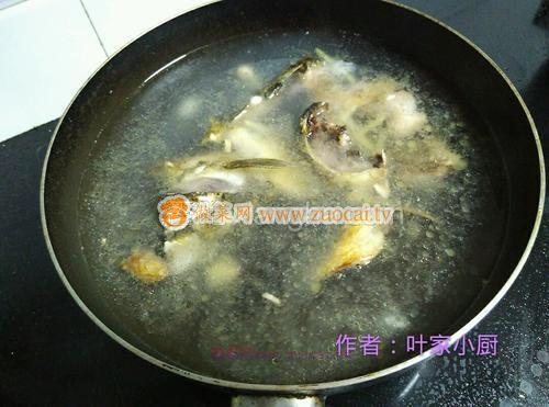 蘿卜魚頭湯的做法