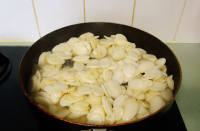 泡菜洋蔥紅蘿卜炒韓國年糕的做法步驟8