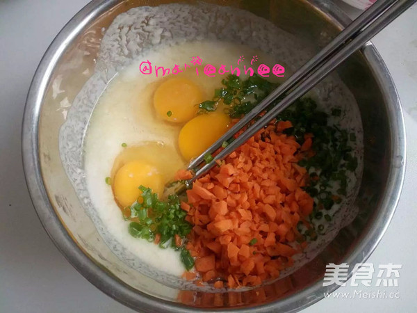 胡蘿卜雞蛋餅#2至3歲寶寶食譜#的做法