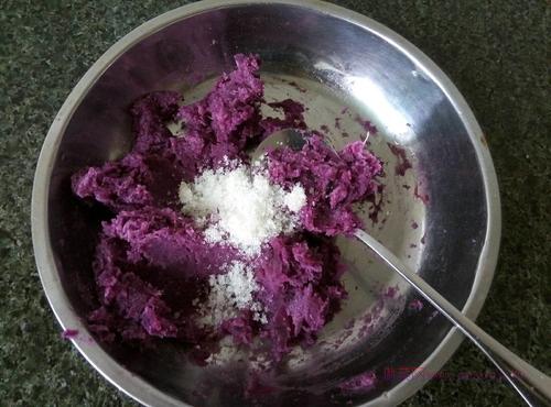 紫薯開(kāi)花饅頭的做法