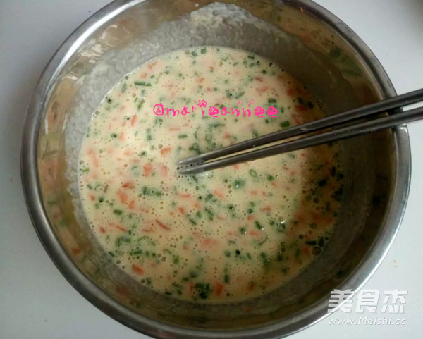 胡蘿卜雞蛋餅#2至3歲寶寶食譜#的做法