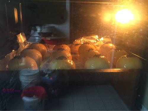 蛋黃酥（黃油版）的做法