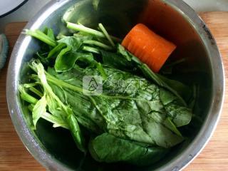 菠菜香菇雞湯米粉的做法步驟:11