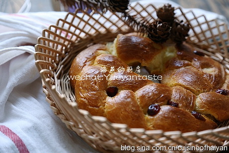 手工整形花環(huán)面包的做法步驟10