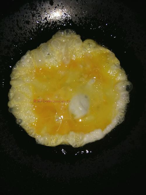 什錦雞蛋炒面的做法