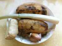 干煸酸辣藕片的做法步驟1