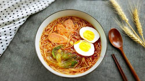 香辣酸湯面的做法