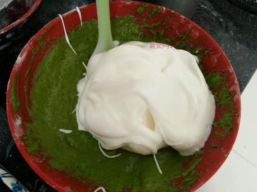 菠菜汁戚風(fēng)蛋糕的做法