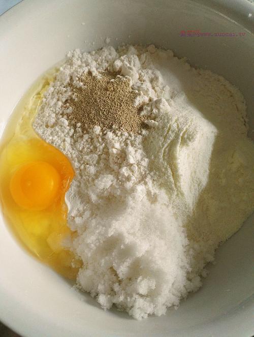 辮子面包的做法