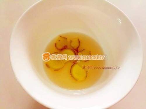 鯽魚(yú)豆腐海鮮菇湯的做法