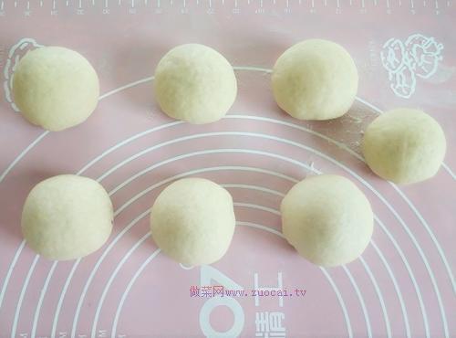 紫薯開(kāi)花饅頭的做法