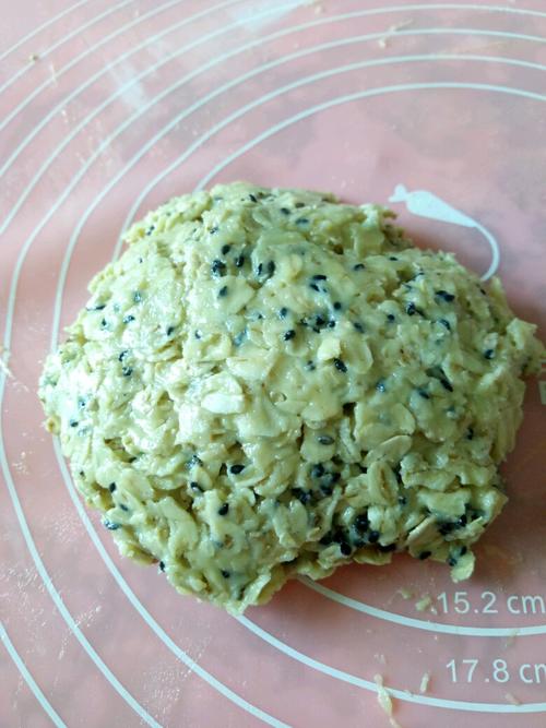 芝麻燕麥餅干的做法