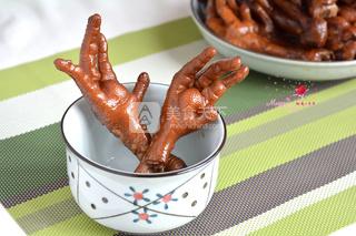 鹵雞爪的做法步驟：5