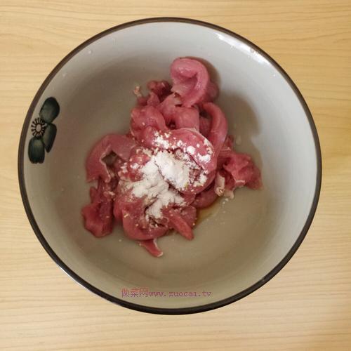 青菜肉絲炒面的做法