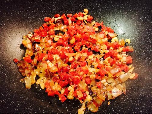 蒸臘味蘿卜糕的做法