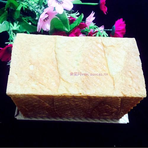 牛奶軟吐司面包的做法