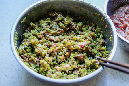 豆角肉餡餃子的做法步驟8