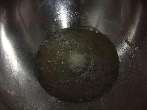 六寸戚風(fēng)蛋糕的做法