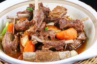 湖南紅燜羊排的家常做法，羊排怎么紅燜香味濃郁