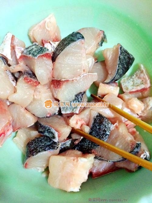 麻辣魚(yú)塊的做法
