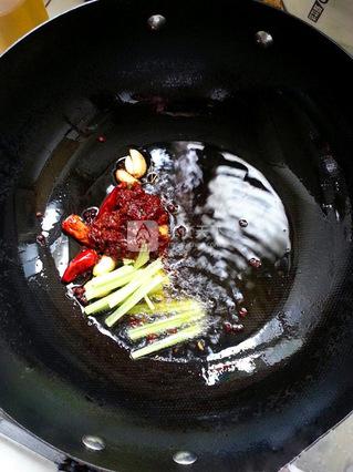 麻辣小龍蝦的做法步驟:4