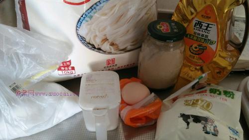 肉松面包卷的做法