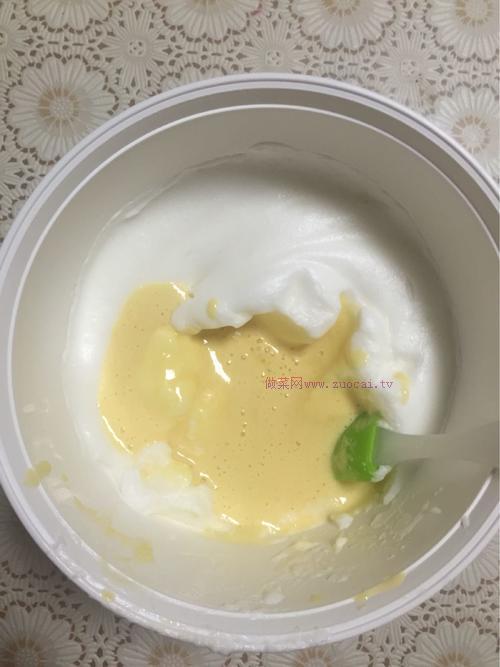 大理石戚風(fēng)蛋糕的做法