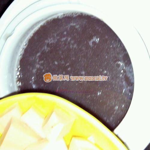 黑豆紅薯粥的做法