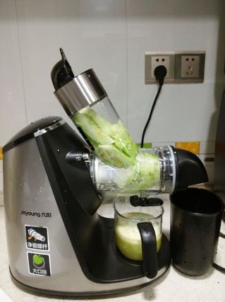 蘋(píng)果黃瓜汁